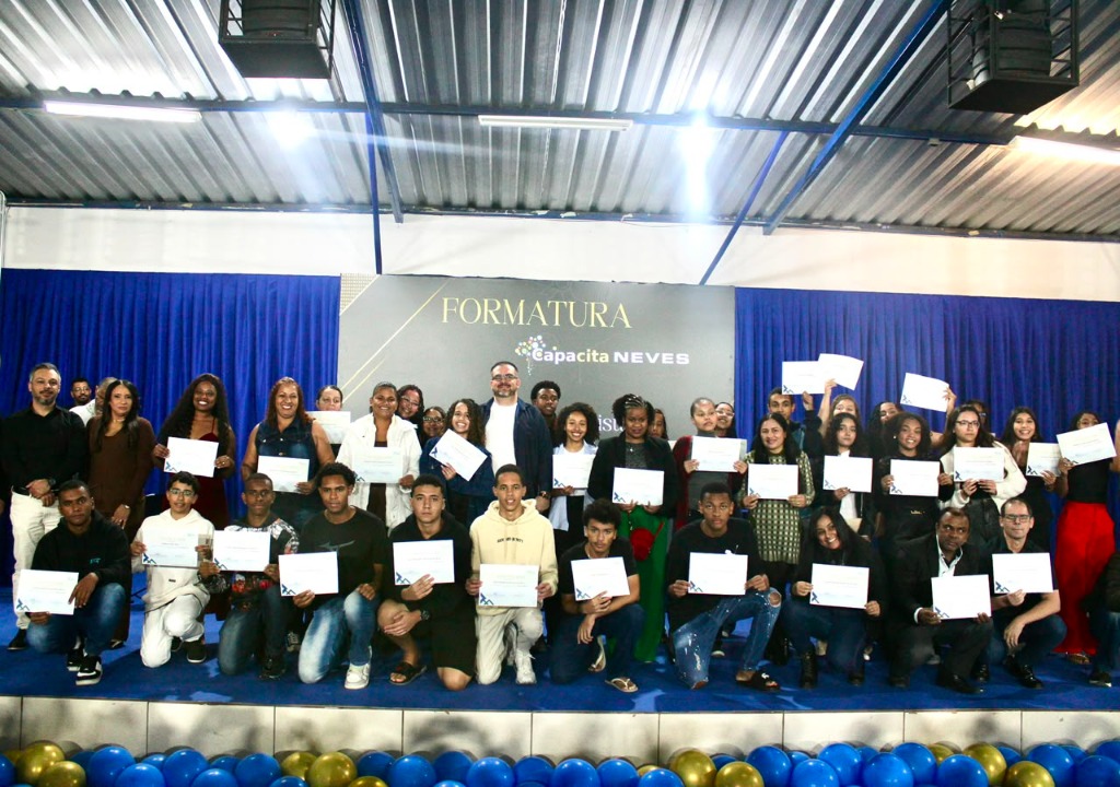 Cerimônia de formatura dos cursos de qualificação profissional